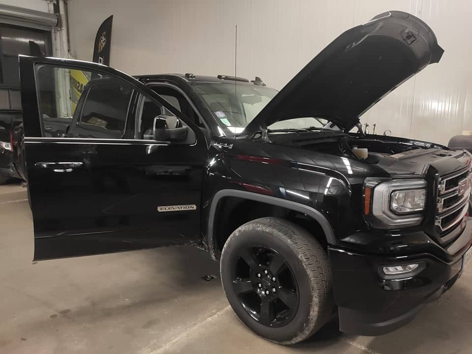 gmc / gmc sierra / lumière de toit / carrosserie