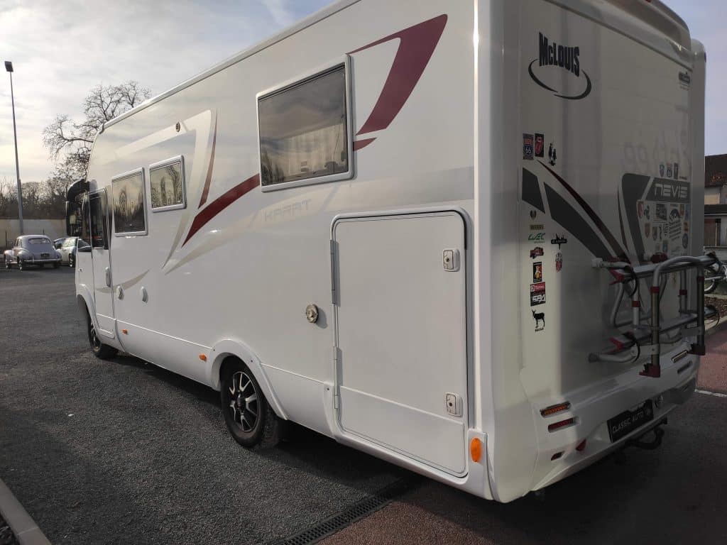 Camping car / camping car mc louis / mc louis / carrosserie / réparation